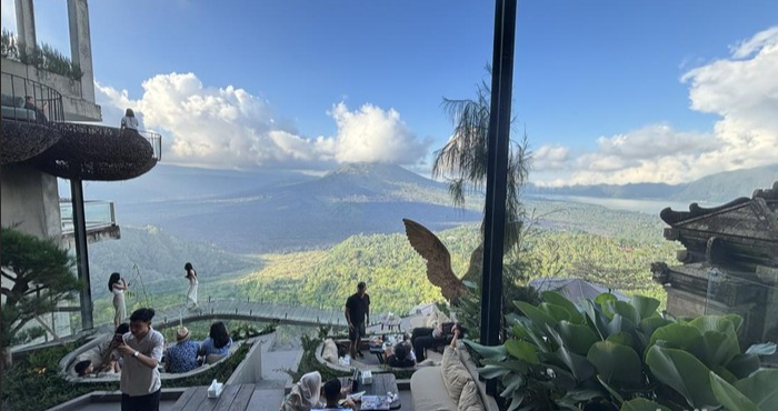 Akasa Specialty Coffee: Menikmati Secangkir Kopi dengan Pemandangan Gunung Batur